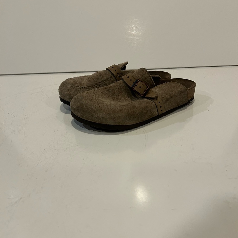 Birkenstock Womens Tan Suede Slip-On Loafers
